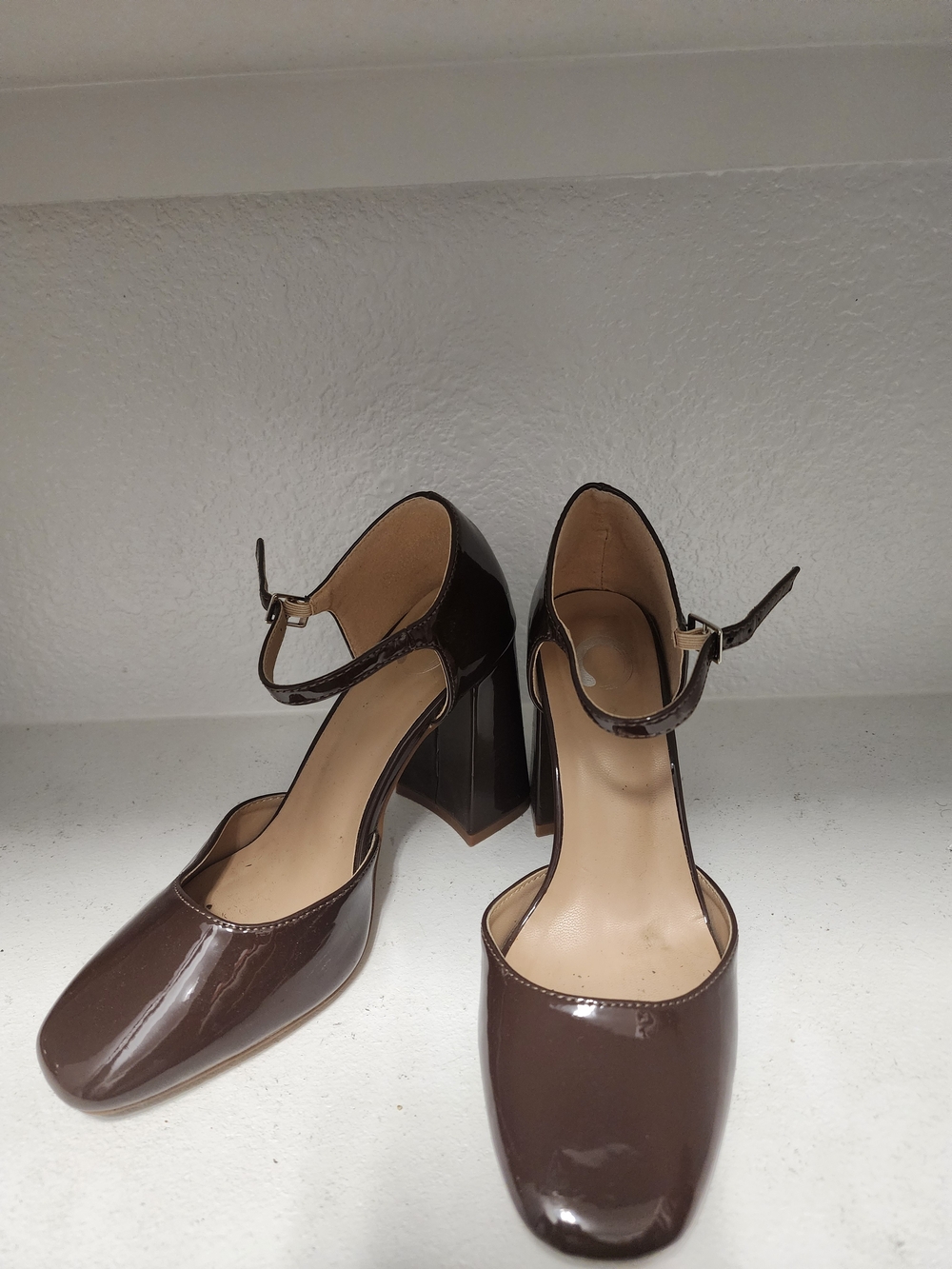 Journee Collection Brown Patent Block Heel Mary Jane Pumps